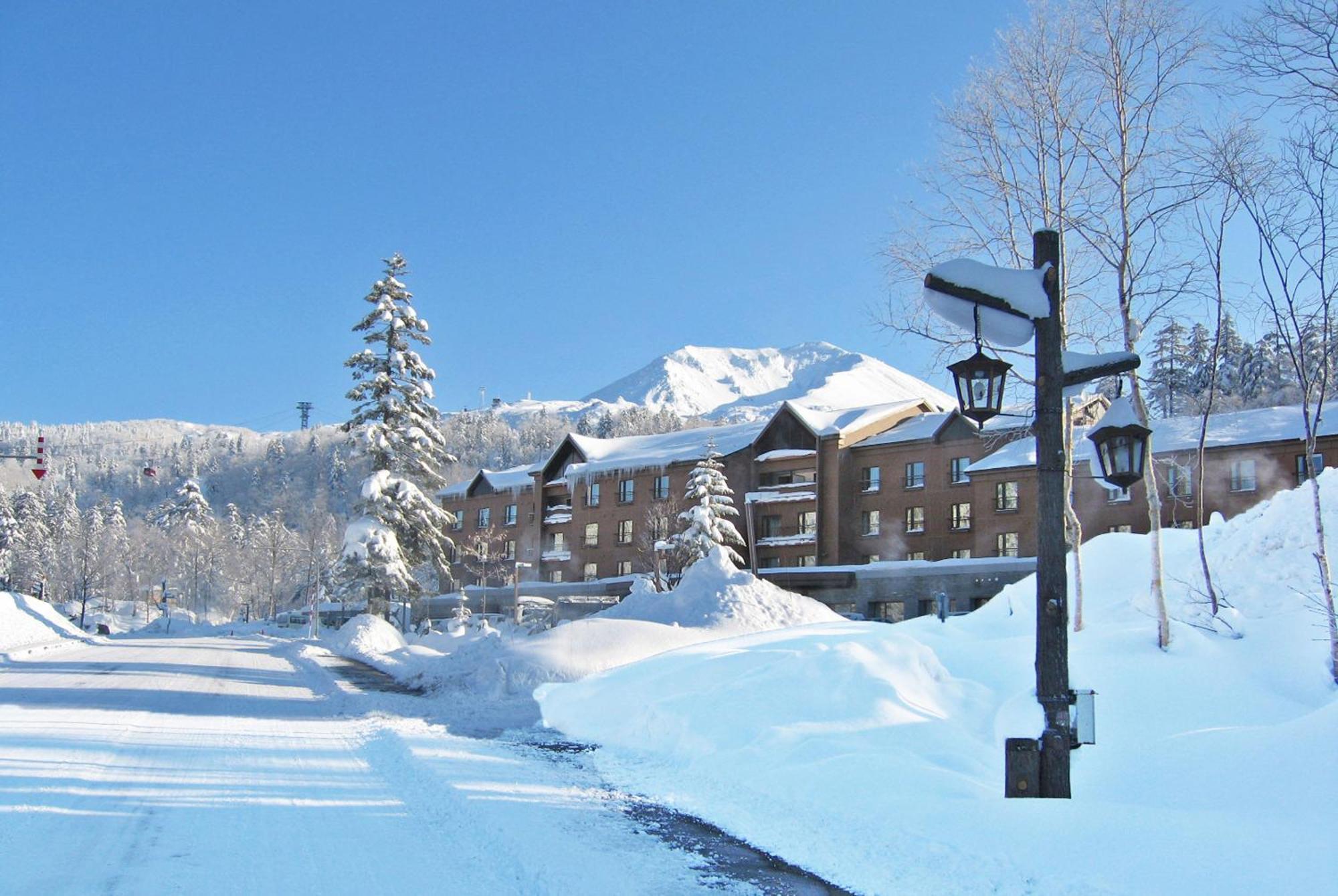 Higashikawa Asahidake Onsen Hotel Bear Monte Exterior foto